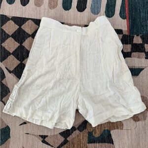 Size S Women's Cream High Waist Shorts